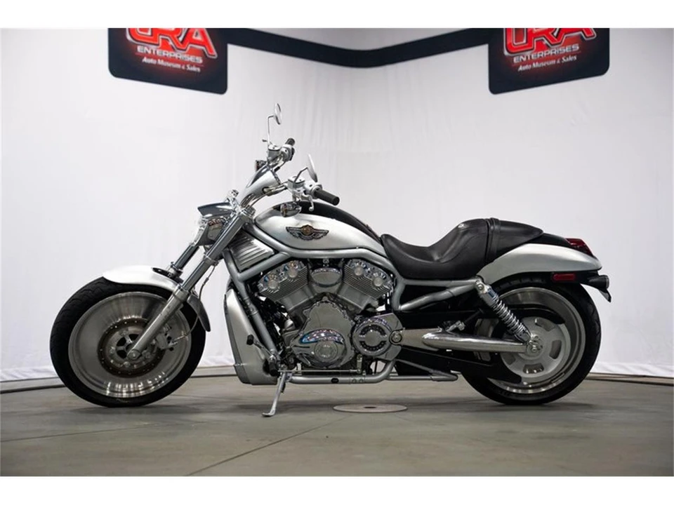 2003 Harley-Davidson V-Rod - Image 3 of 24