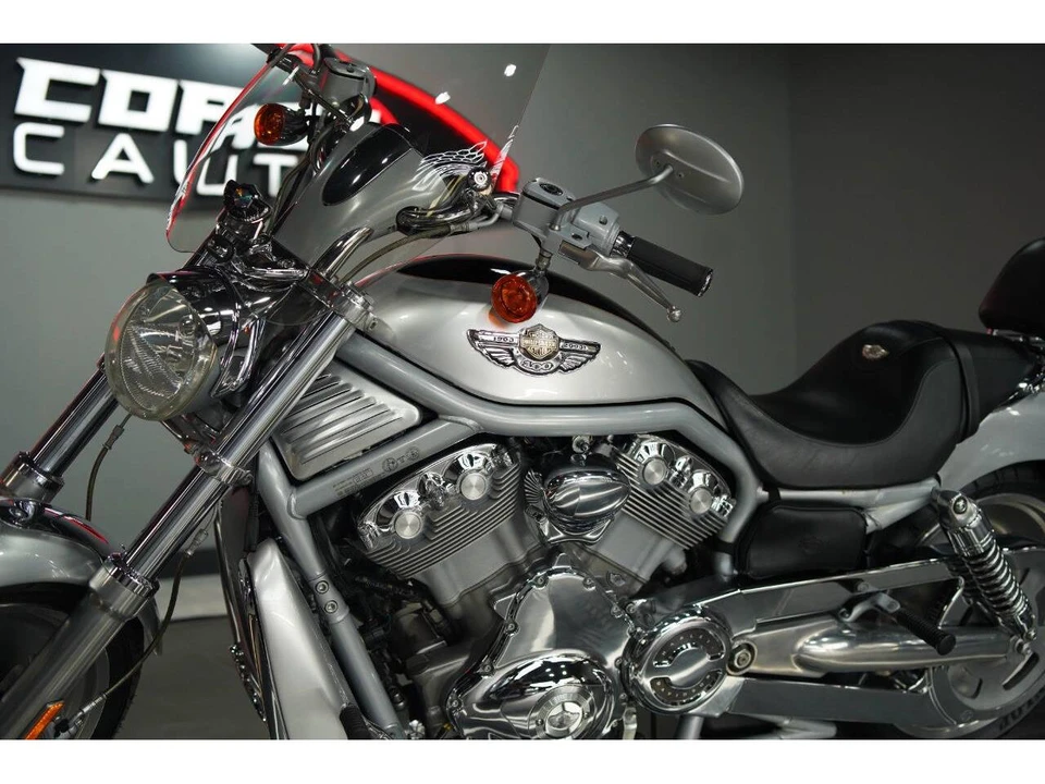2003 Harley-Davidson V-Rod - Image 13 of 31