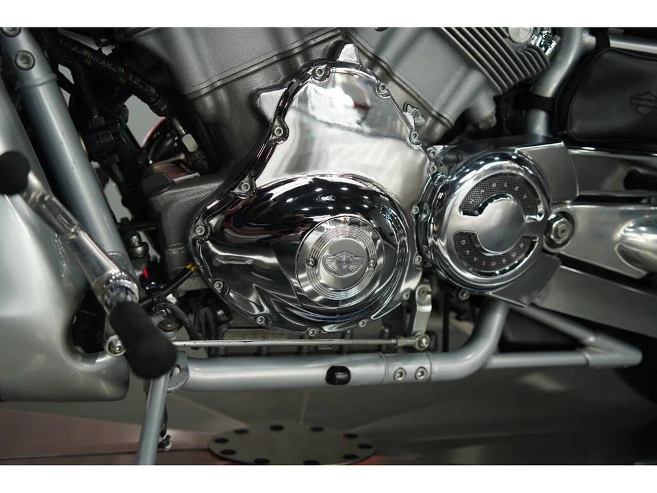 2003 Harley-Davidson V-Rod - Image 17 of 31
