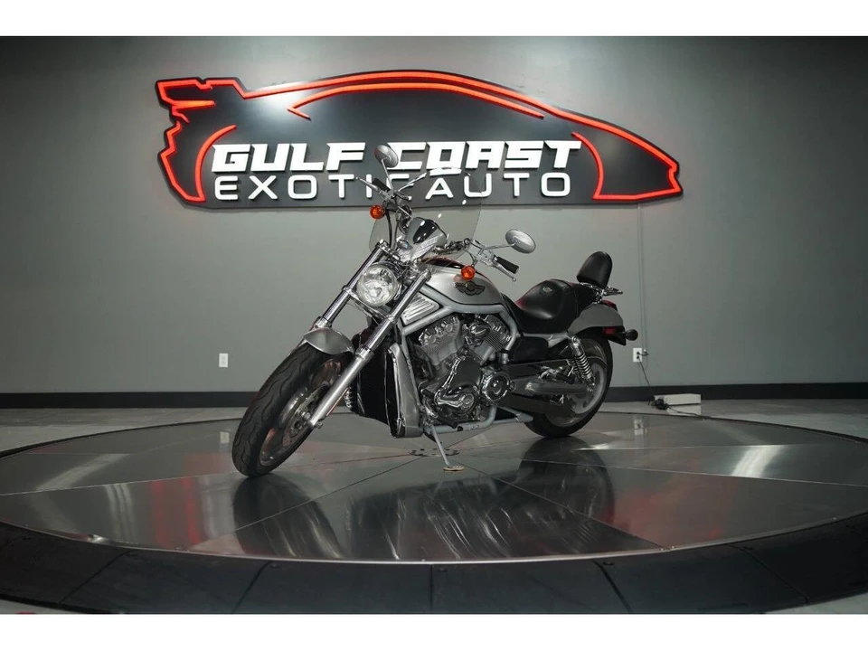 2003 Harley-Davidson V-Rod - Image 2 of 31
