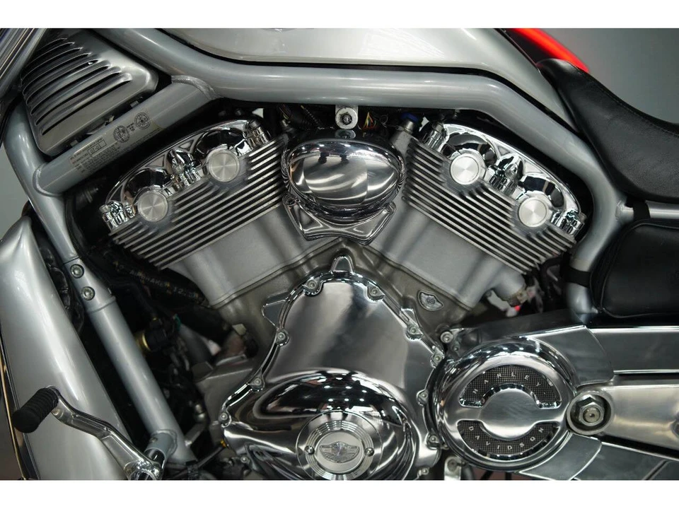 2003 Harley-Davidson V-Rod - Image 19 of 31