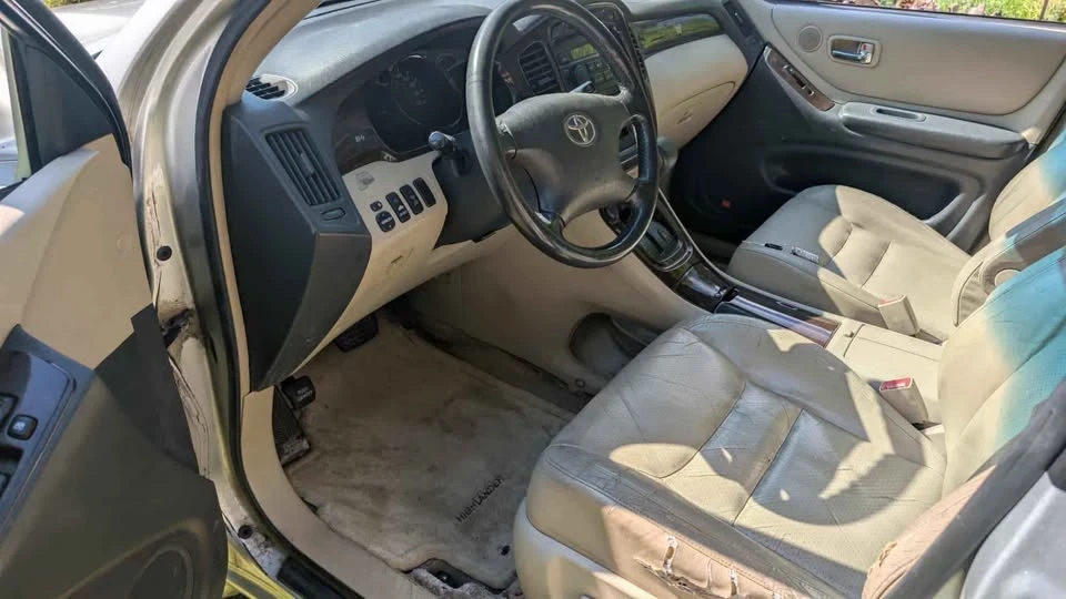 2003 Toyota Highlander - Image 9 of 10