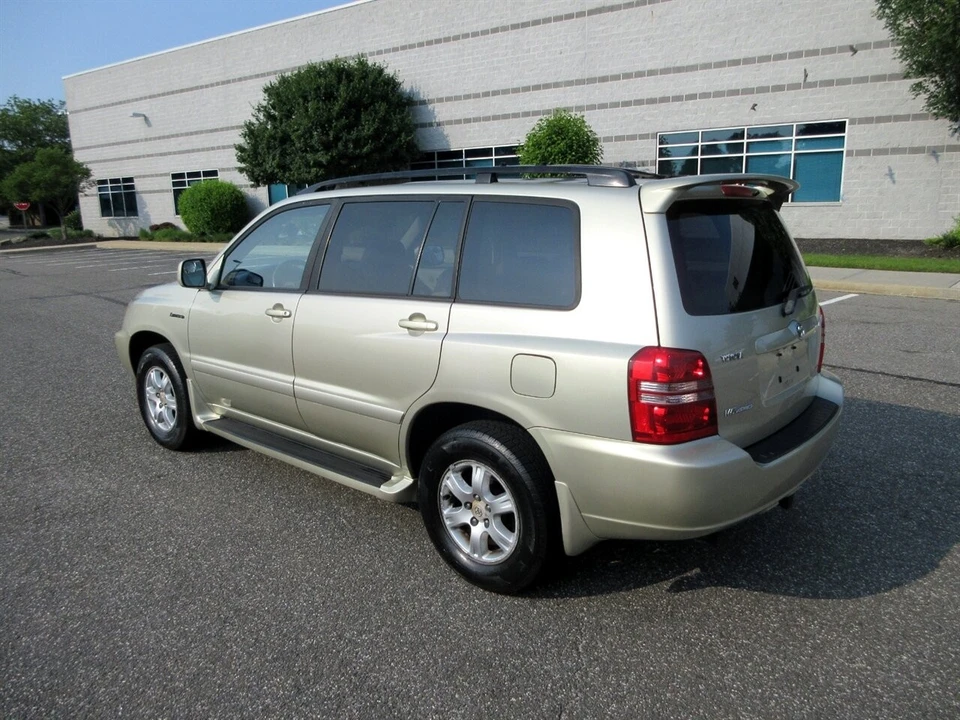 2003 Toyota Highlander - Image 11 of 21