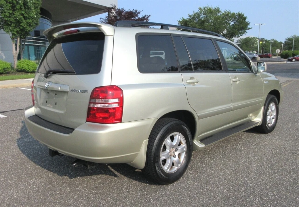 2003 Toyota Highlander - Image 4 of 21