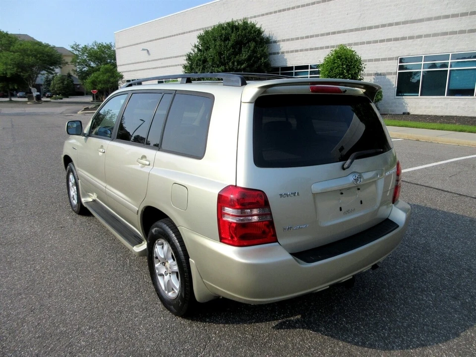 2003 Toyota Highlander - Image 7 of 21