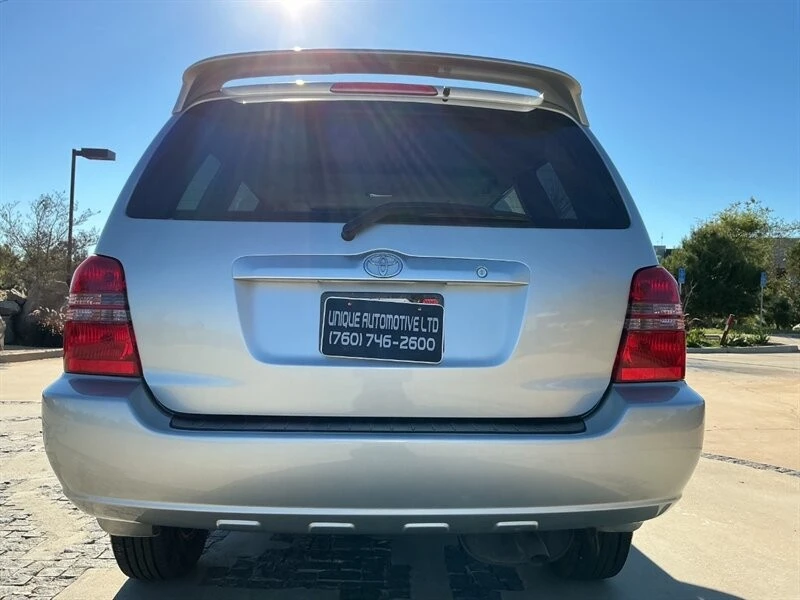 2003 Toyota Highlander - Image 16 of 21