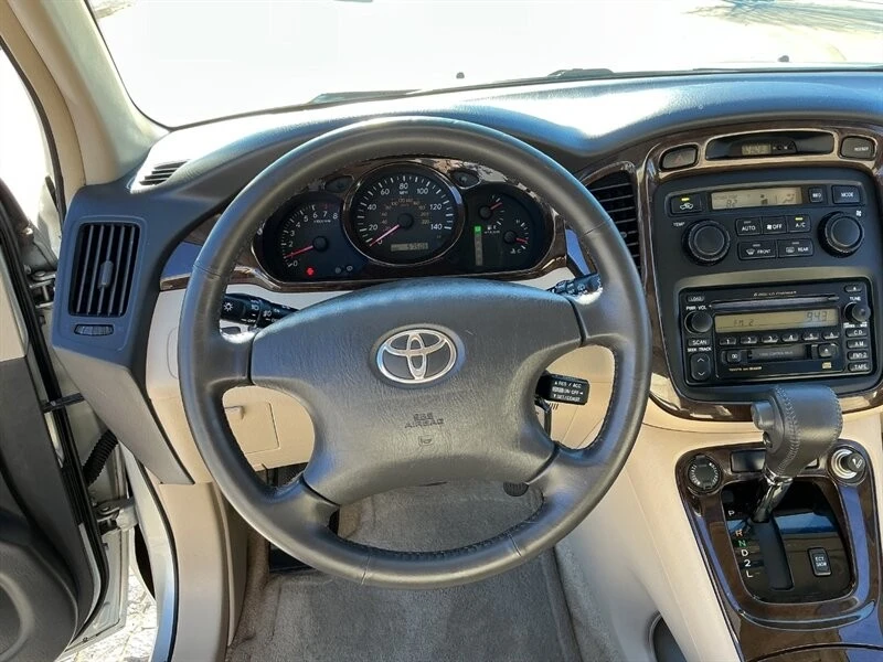2003 Toyota Highlander - Image 19 of 21
