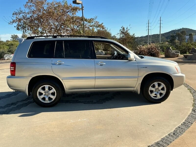 2003 Toyota Highlander - Image 5 of 21