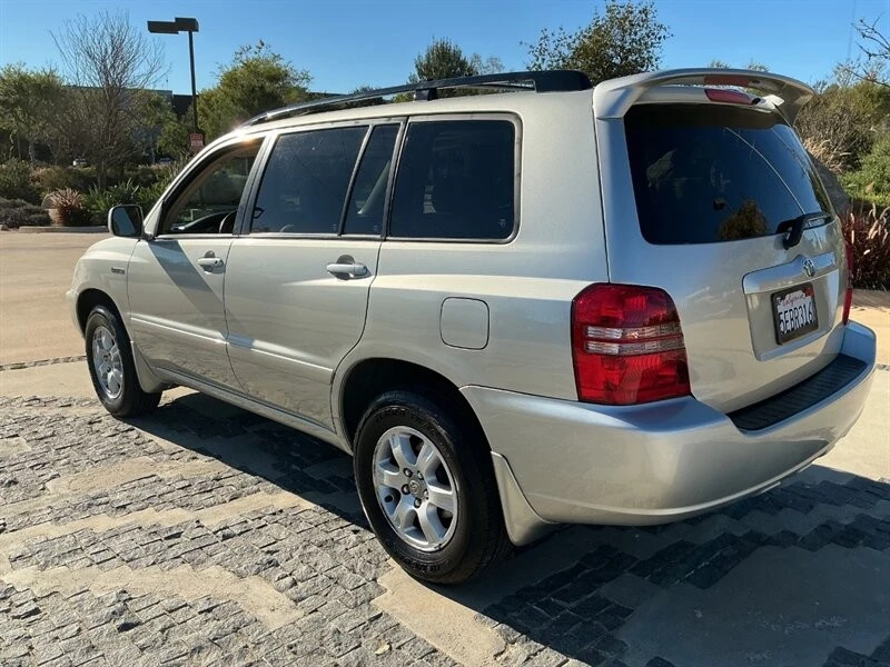 2003 Toyota Highlander - Image 13 of 21