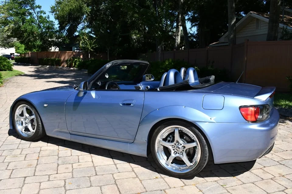 2003 Honda AP1 S2000 - Image 2 of 19