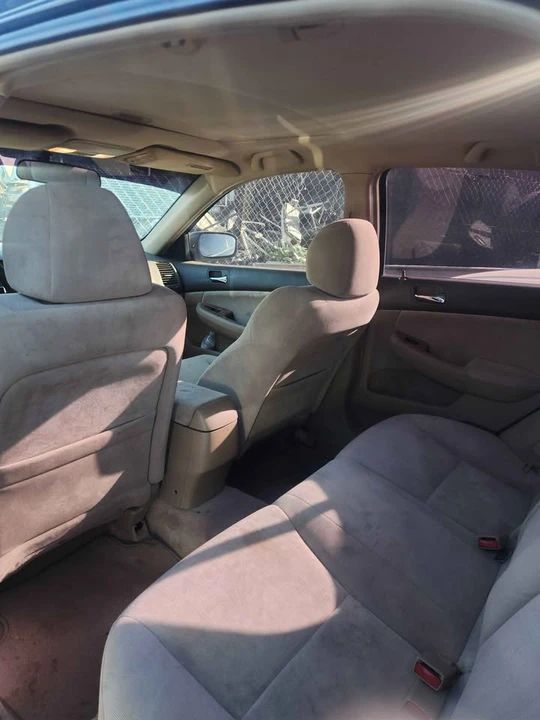 2003 Honda Accord 7th Gen - Image 3 of 5