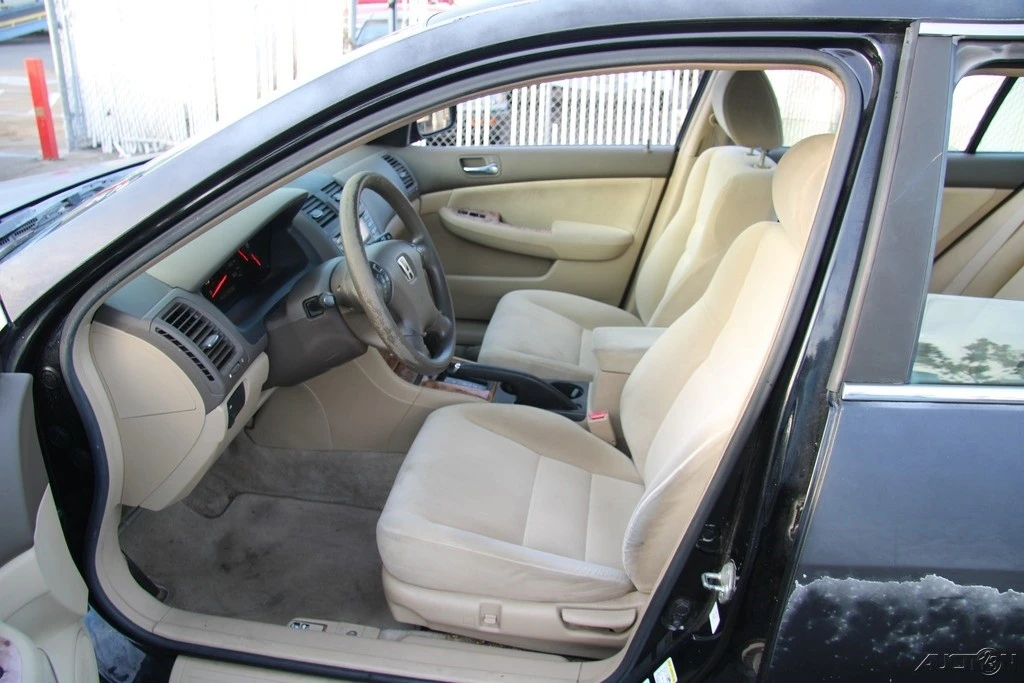 2003 Honda Accord 7th Gen - Image 11 of 21