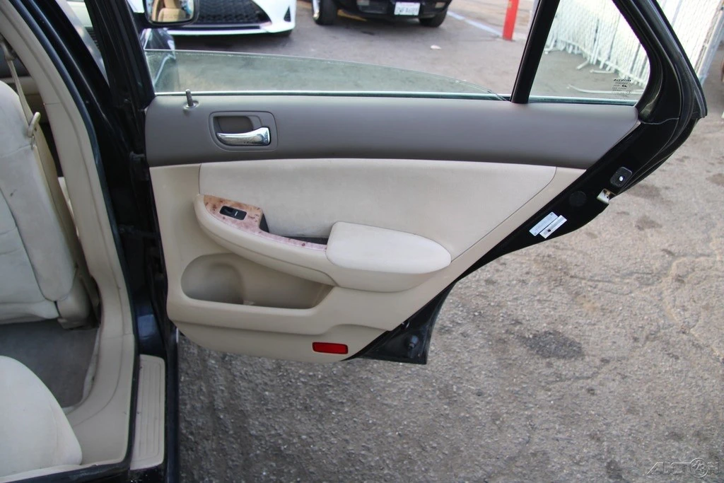 2003 Honda Accord 7th Gen - Image 20 of 21
