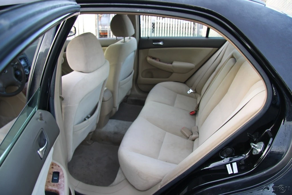 2003 Honda Accord 7th Gen - Image 18 of 21