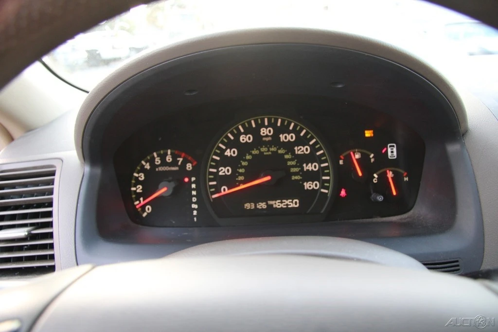 2003 Honda Accord 7th Gen - Image 13 of 21