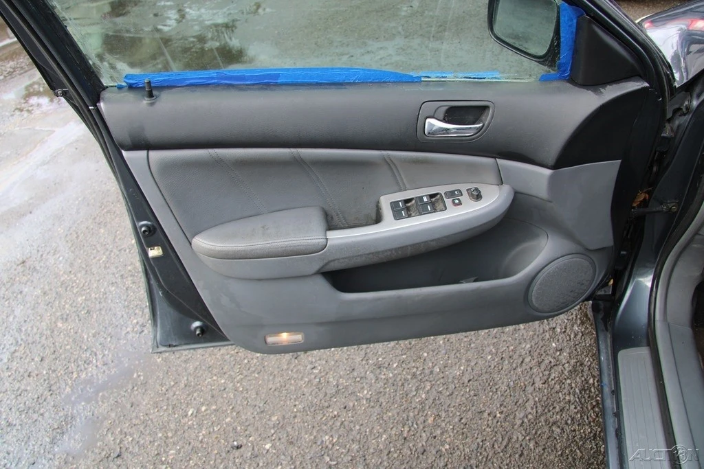 2003 Honda Accord 7th Gen - Image 12 of 21