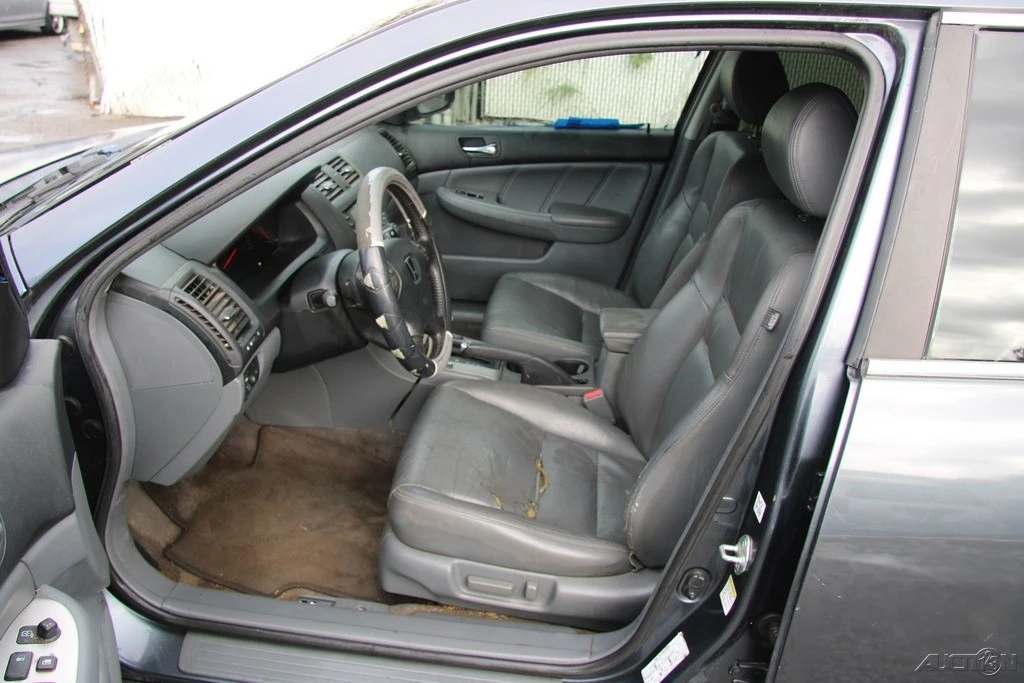 2003 Honda Accord 7th Gen - Image 13 of 21