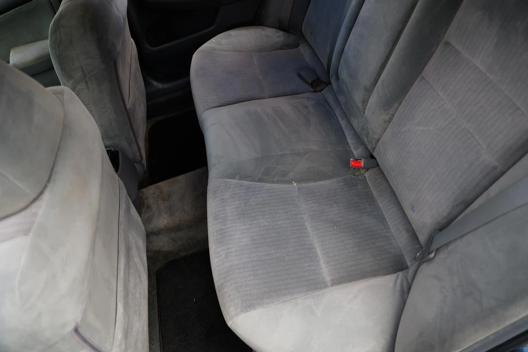 2003 Honda Accord 7th Gen - Image 10 of 12