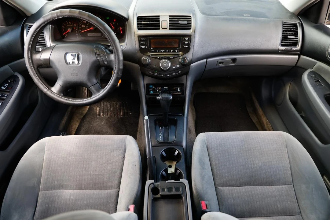 2003 Honda Accord 7th Gen - Image 2 of 12