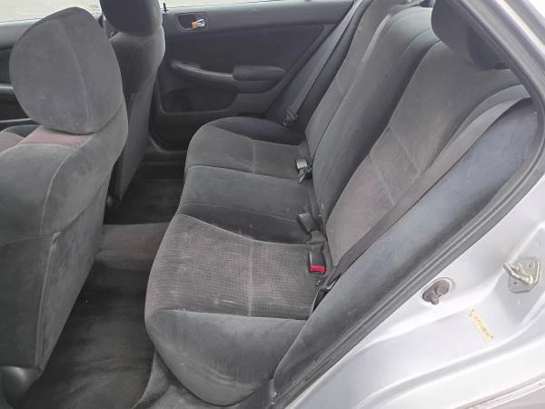 2003 Honda Accord 7th Gen - Image 11 of 12