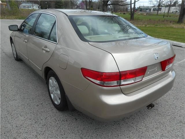 2003 Honda Accord 7th Gen - Image 7 of 12
