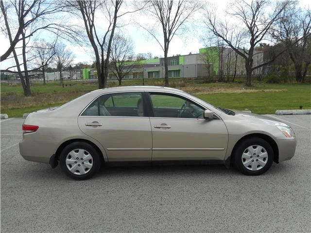 2003 Honda Accord 7th Gen - Image 2 of 12