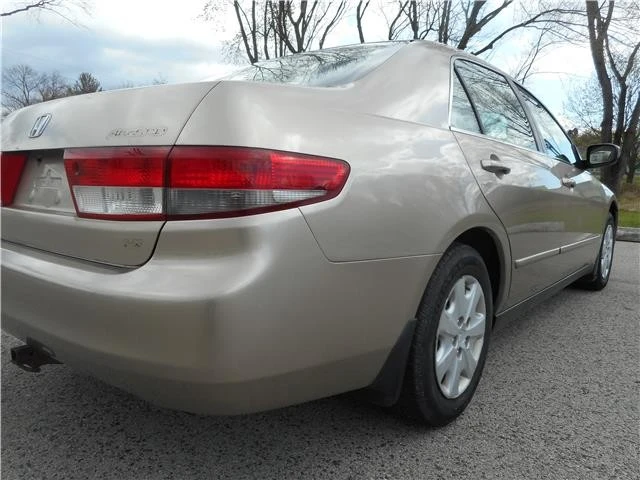 2003 Honda Accord 7th Gen - Image 4 of 12