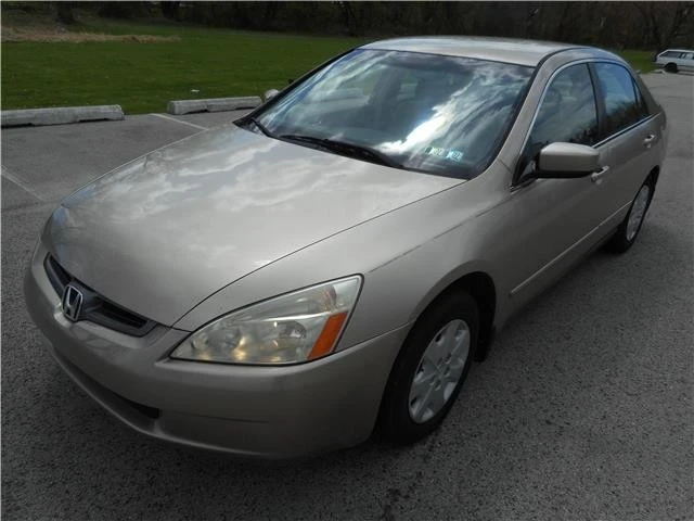 2003 Honda Accord 7th Gen - Image 9 of 12