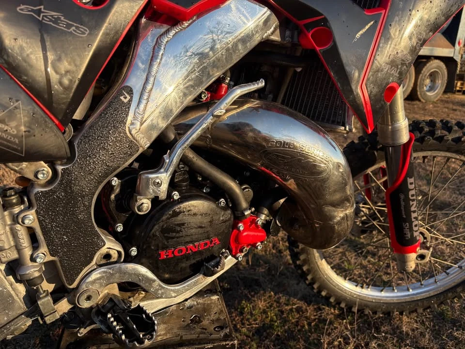 2003 Honda CR - Image 3 of 7