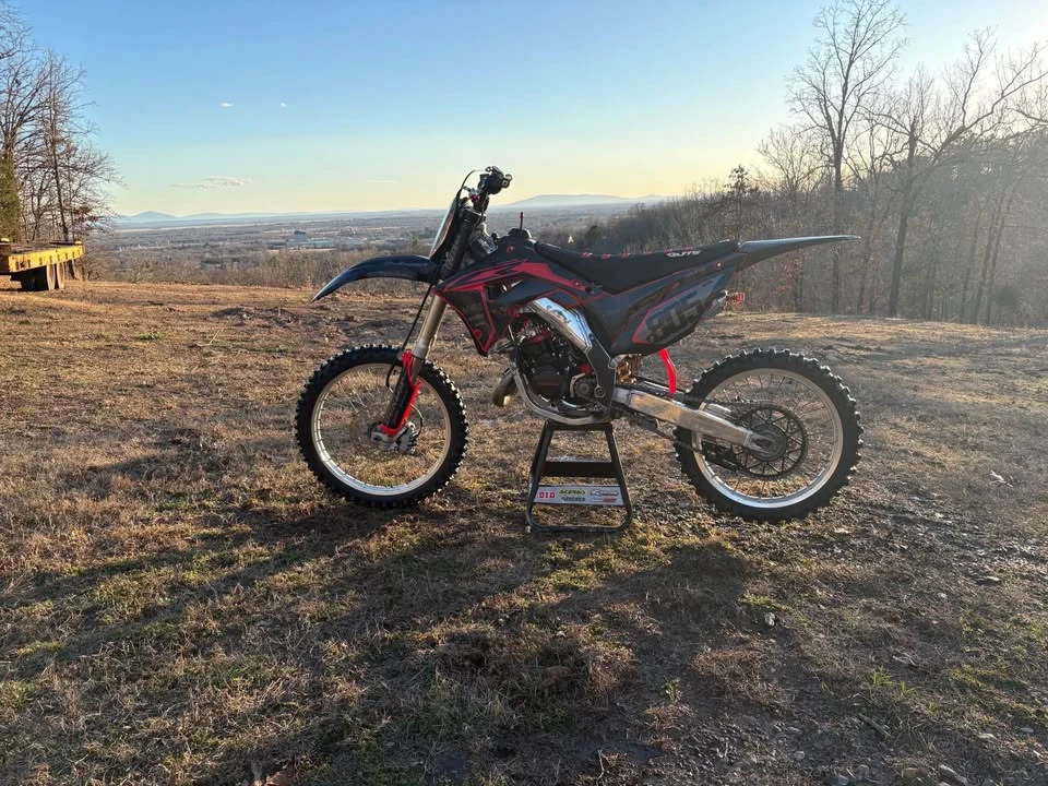 2003 Honda CR - Image 6 of 7