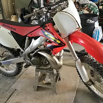 2003 Honda CR