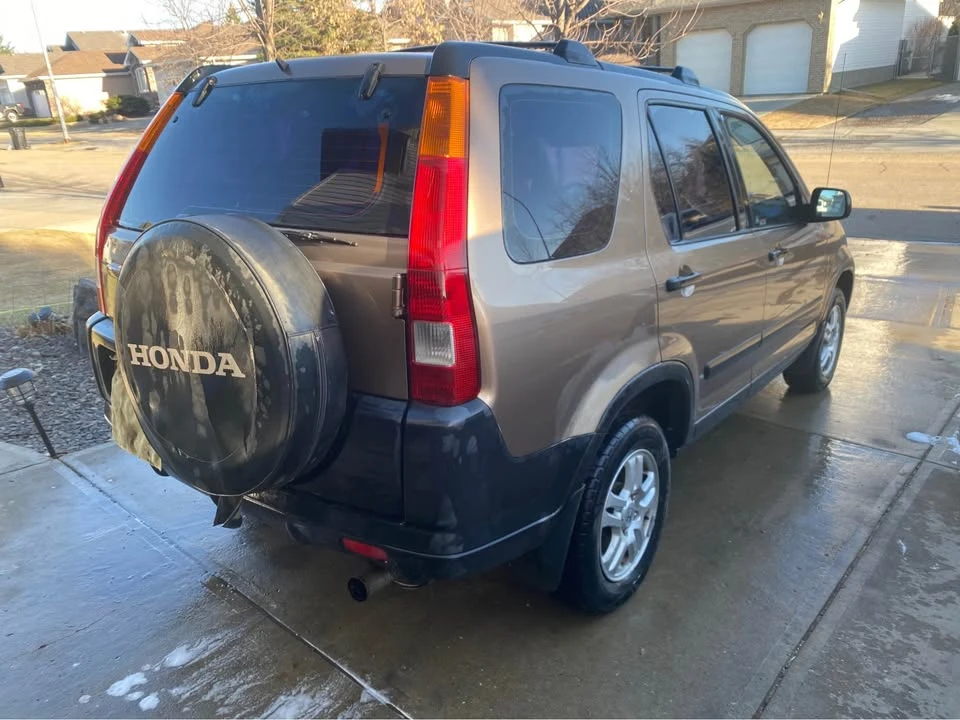 2003 Honda CR-V 2nd Gen - Image 6 of 9