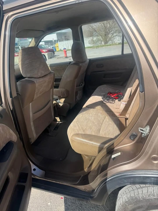 2003 Honda CR-V 2nd Gen - Image 6 of 18
