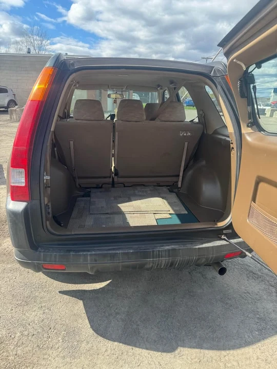 2003 Honda CR-V 2nd Gen - Image 4 of 18