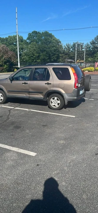 2003 Honda CR-V 2nd Gen - Image 3 of 5