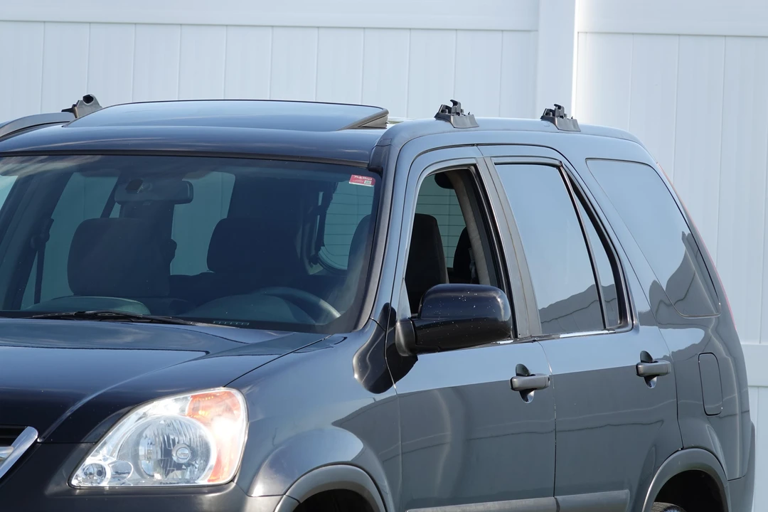 2003 Honda CR-V 2nd Gen - Image 21 of 31