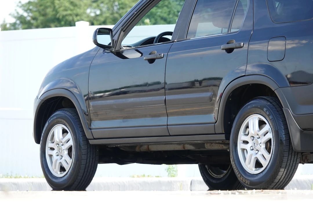 2003 Honda CR-V 2nd Gen - Image 27 of 31