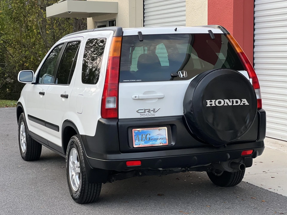 2003 Honda CR-V 2nd Gen - Image 19 of 31