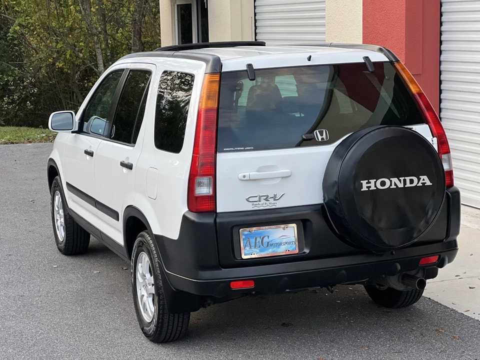 2003 Honda CR-V 2nd Gen - Image 20 of 31