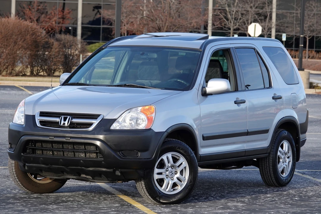 2003 Honda CR-V 2nd Gen - Image 4 of 31