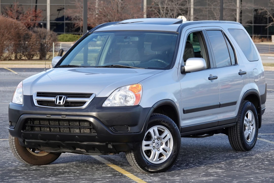 2003 Honda CR-V 2nd Gen - Image 5 of 31