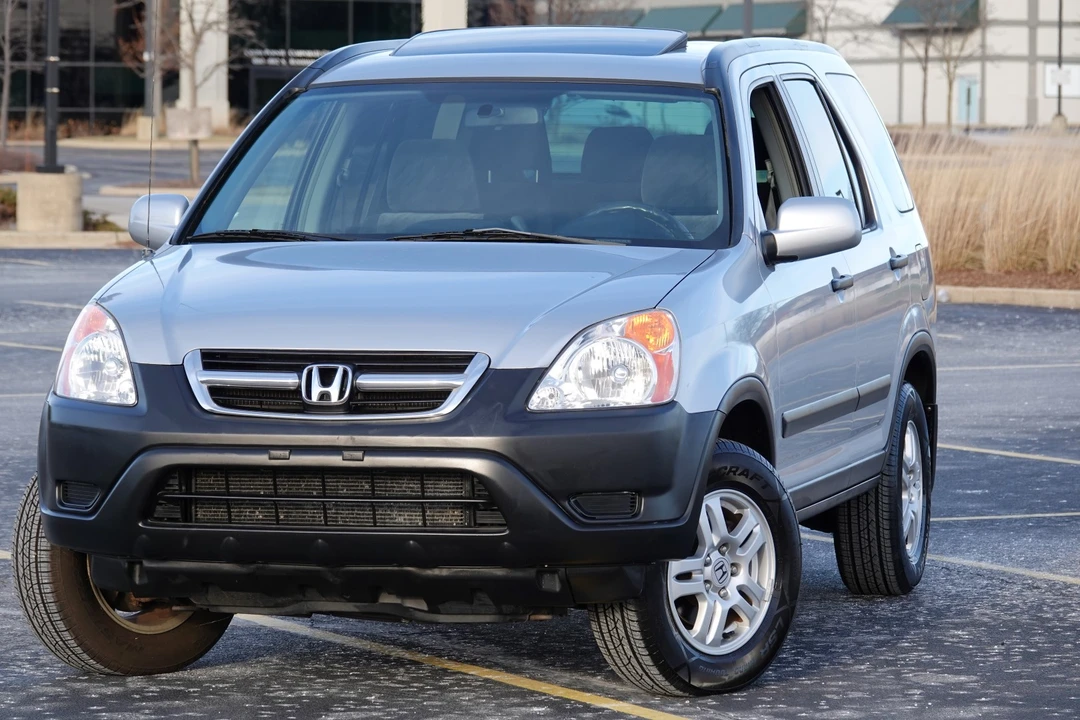 2003 Honda CR-V 2nd Gen - Image 8 of 31