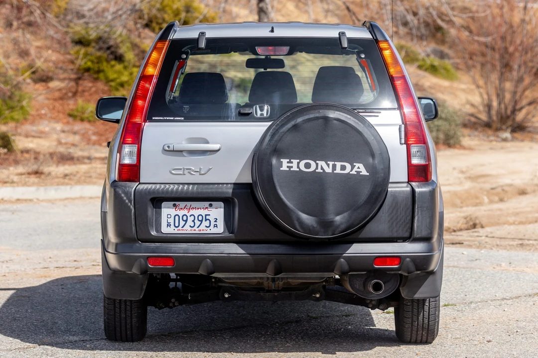 2003 Honda CR-V 2nd Gen - Image 7 of 31