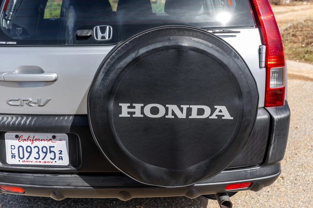 2003 Honda CR-V 2nd Gen - Image 26 of 31