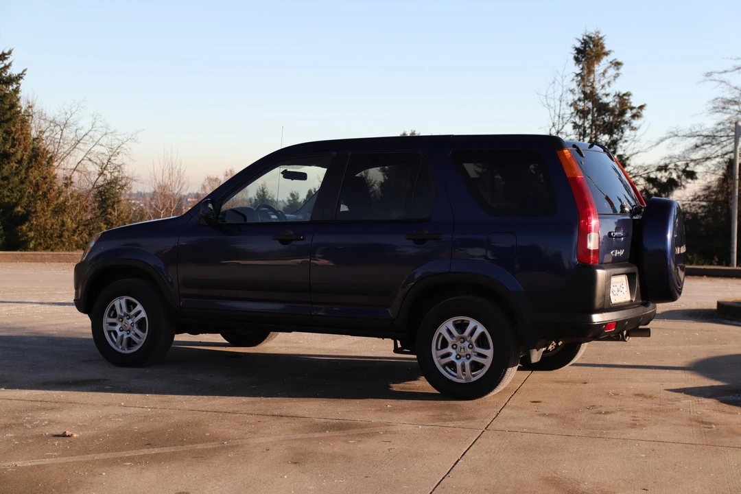 2003 Honda CR-V 2nd Gen - Image 14 of 31
