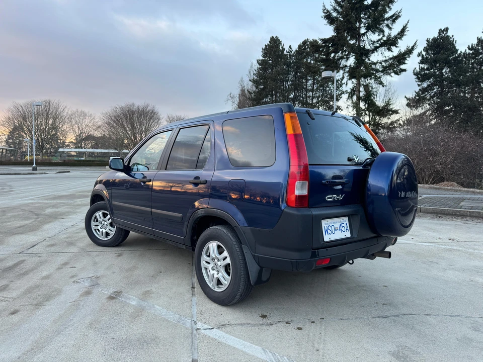 2003 Honda CR-V 2nd Gen - Image 15 of 31