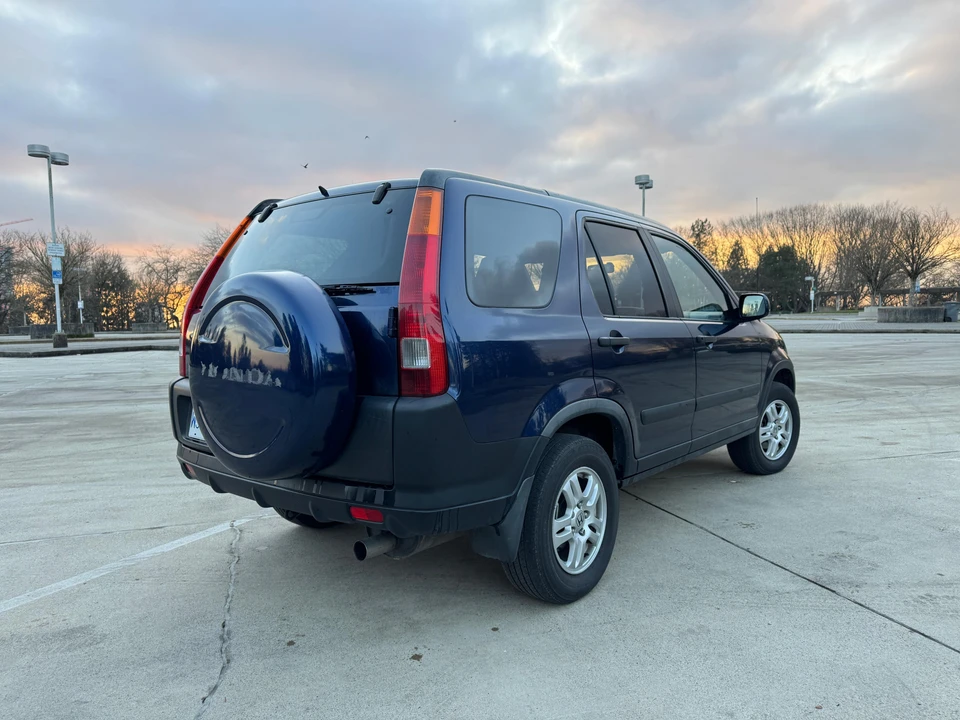 2003 Honda CR-V 2nd Gen - Image 23 of 31