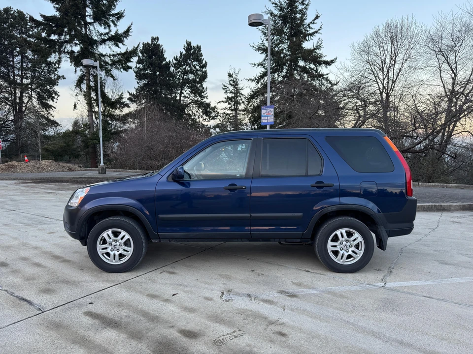 2003 Honda CR-V 2nd Gen - Image 10 of 31