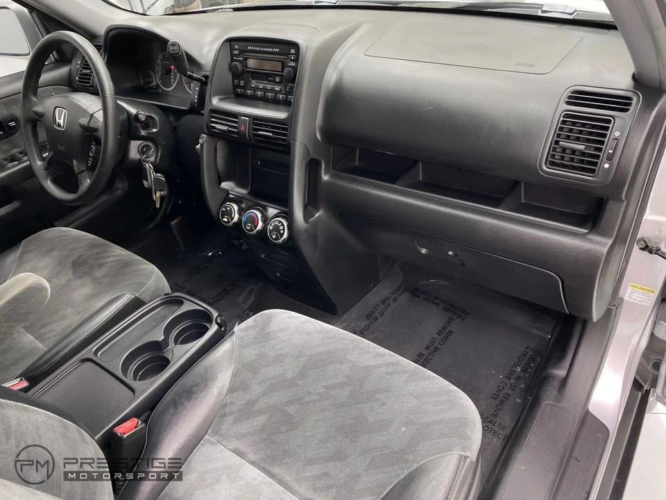 2003 Honda CR-V 2nd Gen - Image 15 of 21