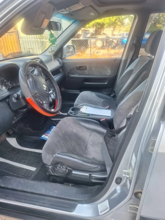 2003 Honda CR-V 2nd Gen - Image 8 of 8